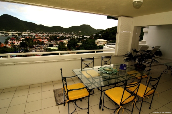 Hotel Festiva Atrium Beach Resort And Spa (Simson Bay Village)